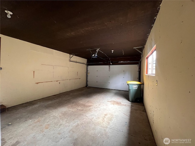 2109 Ontario St, Bellingham, WA 98229 - garage with a garage door opener