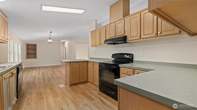 kitchen with light wood-style flooring, light brown cabinetry, under cabinet range hood, a peninsula, and black appliances