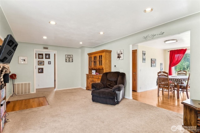4421 89th Ave SE, Olympia, WA 98501 - carpeted living area featuring visible vents and recessed lighting