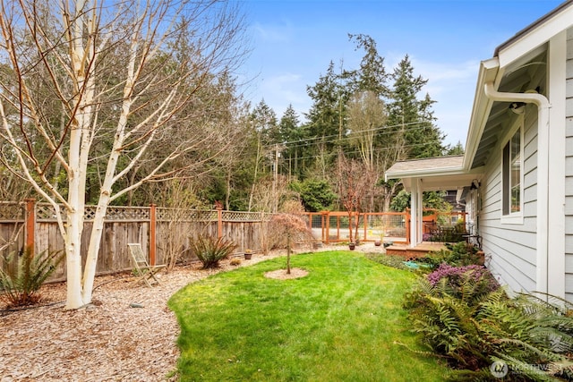 view of yard featuring fence