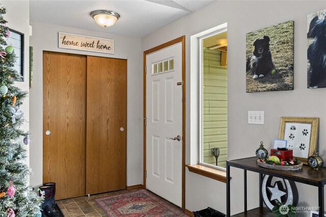 10893 Brick Mill Rd, Ellensburg, WA 98926 - foyer with stone finish flooring