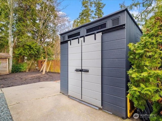 8246 Salish Ln, Blaine, WA 98230 - view of outdoor structure featuring fence