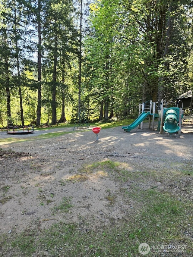 151 N Quinault Pl, Hoodsport, WA 98548