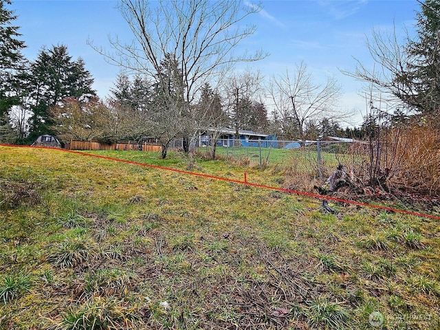 Listing photo 3 for 0 166th Ave E, Lake Tapps WA 98391