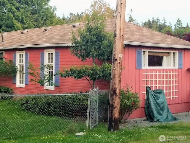 exterior space featuring fence