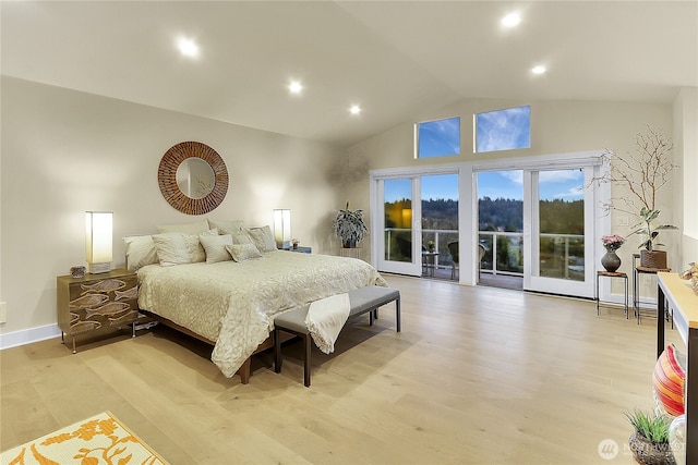 bedroom with lofted ceiling, baseboards, light wood-style flooring, and recessed lighting