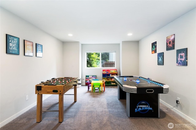 recreation room featuring recessed lighting, carpet, and baseboards