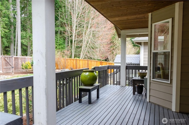 deck with fence