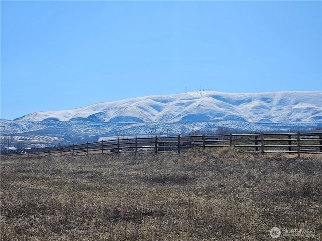 Listing photo 3 for 5B Stonegate Dr, Ellensburg WA 98926