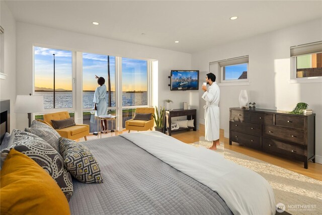 1514 Alki Ave SW, Seattle, WA 98116 - bedroom with wood finished floors and recessed lighting