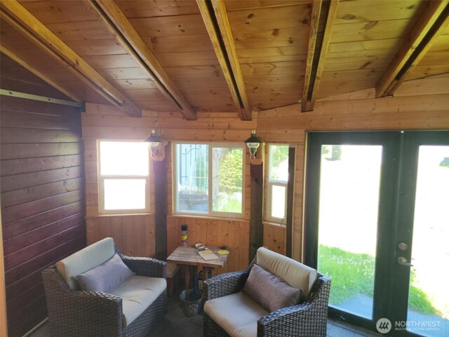 160 Gharet Rd, Randle, WA 98377 - sunroom with beamed ceiling