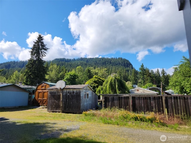 160 Gharet Rd, Randle, WA 98377 - view of yard featuring a forest view