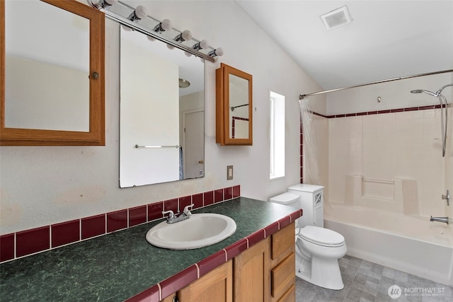 full bath featuring visible vents, shower / bathtub combination with curtain, toilet, vaulted ceiling, and vanity