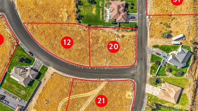 Listing photo 2 for 7887 NE Blue Jay Dr, Moses Lake WA 98837