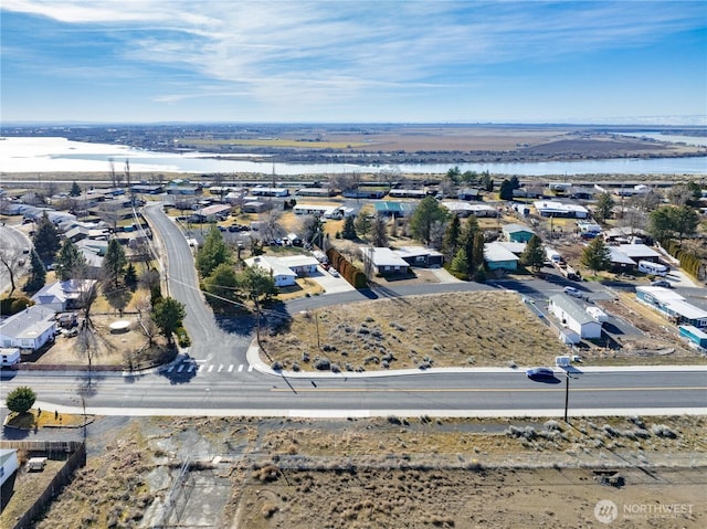 Listing photo 2 for 538 Fairchild Loop, Moses Lake WA 98837