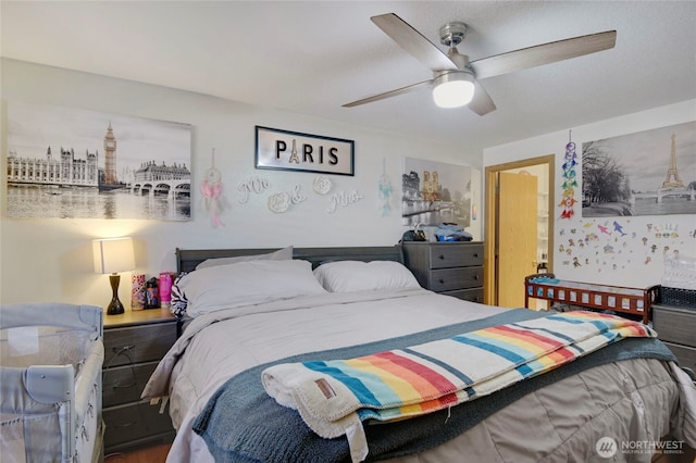 bedroom featuring ceiling fan