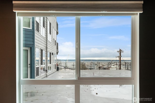 entryway featuring plenty of natural light