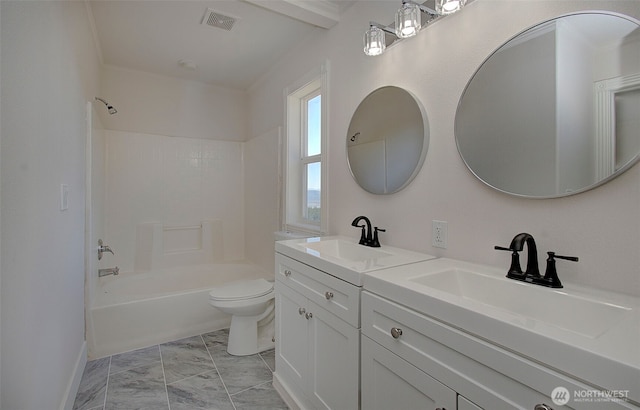 full bath featuring visible vents, a sink, toilet, and double vanity