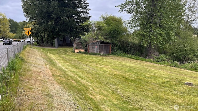 12535 SE Kent Kangley Rd, Kent, WA 98030 - view of yard with an outdoor structure and fence