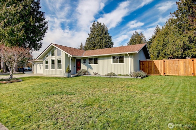 single story home featuring a front lawn, a gate, and fence