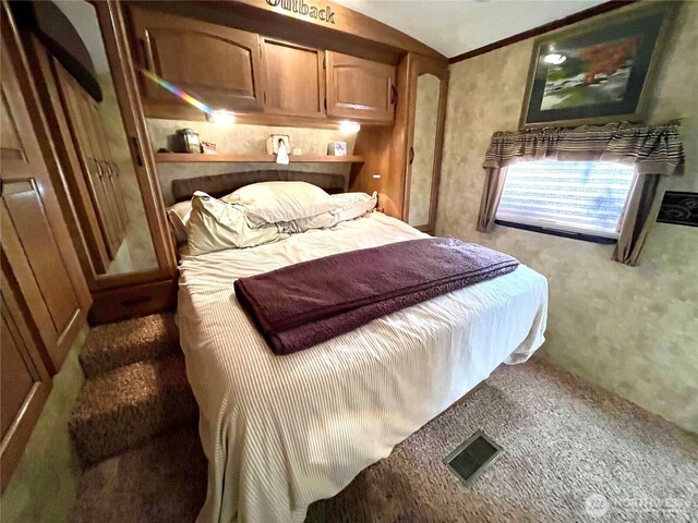 56 Butterfly Ln, Pacific Beach, WA 98571