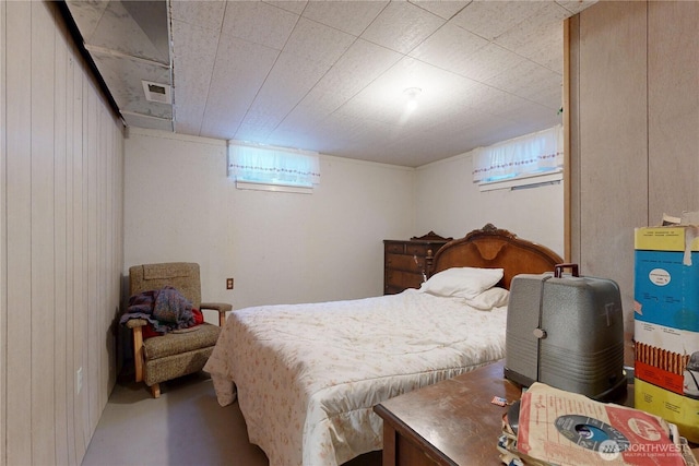 515 SE 5th St, College Place, WA 99324 - bedroom with concrete floors and visible vents