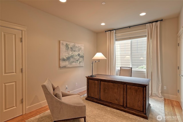 office area featuring light wood-style floors, recessed lighting, and baseboards