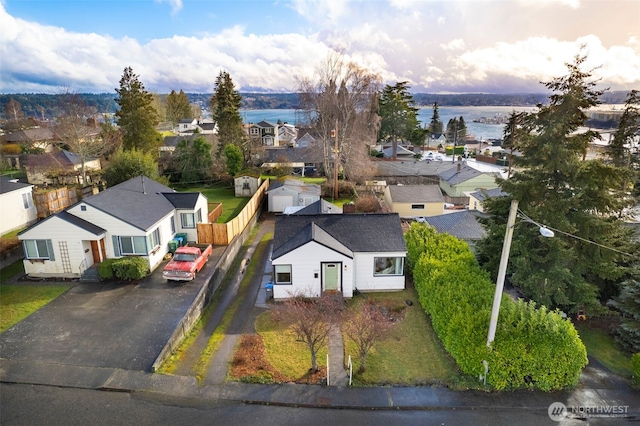 birds eye view of property featuring a residential view