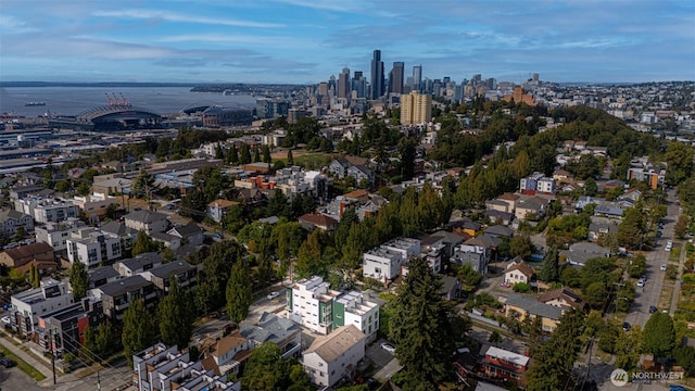 bird's eye view with a view of city