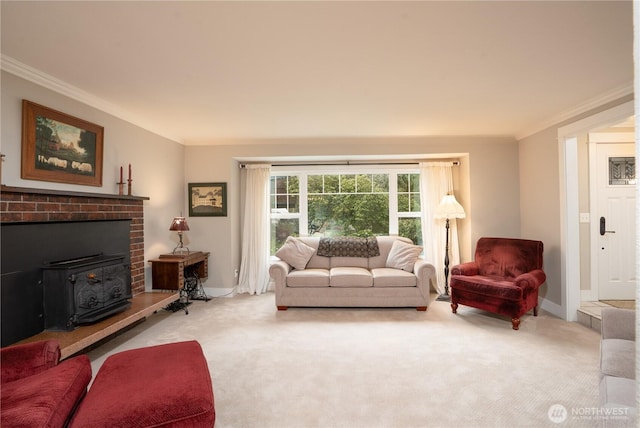 living room featuring baseboards, crown molding, and light colored carpet