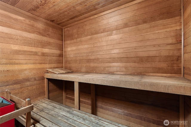 view of sauna / steam room