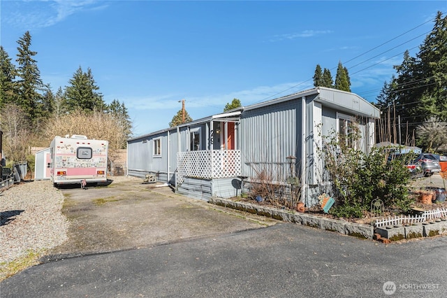 view of manufactured / mobile home