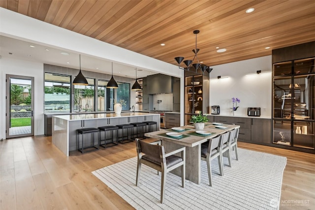 1658 10th St W, Kirkland, WA 98033 - dining room with wooden ceiling, recessed lighting, light wood-style floors, and a chandelier