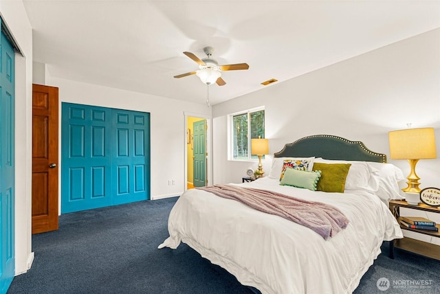 bedroom with a ceiling fan, visible vents, and carpet flooring