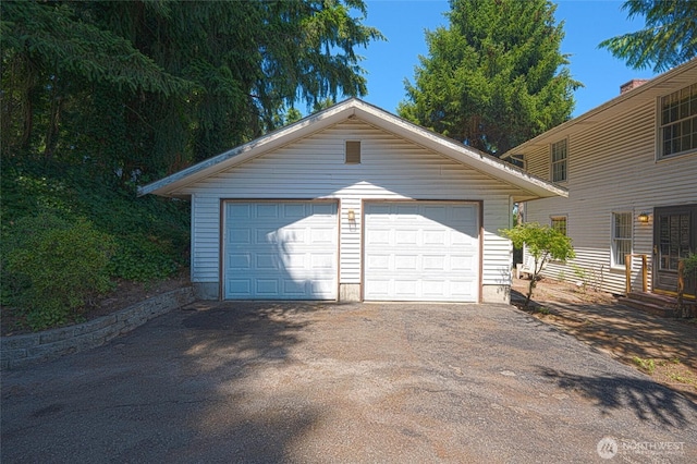 view of detached garage