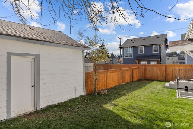 view of yard featuring fence