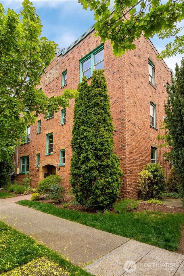 view of building exterior