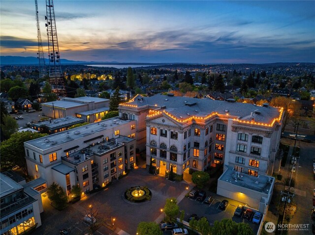 view of aerial view at dusk