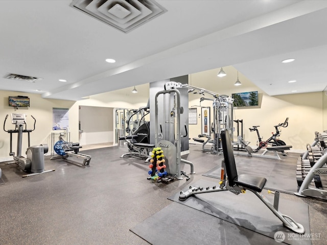 gym with recessed lighting, visible vents, and baseboards