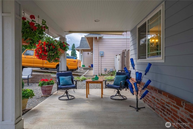 view of patio / terrace with covered porch