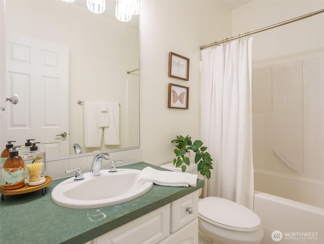 full bathroom featuring shower / tub combo, vanity, and toilet