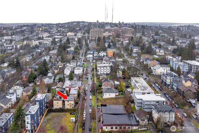 birds eye view of property featuring a residential view