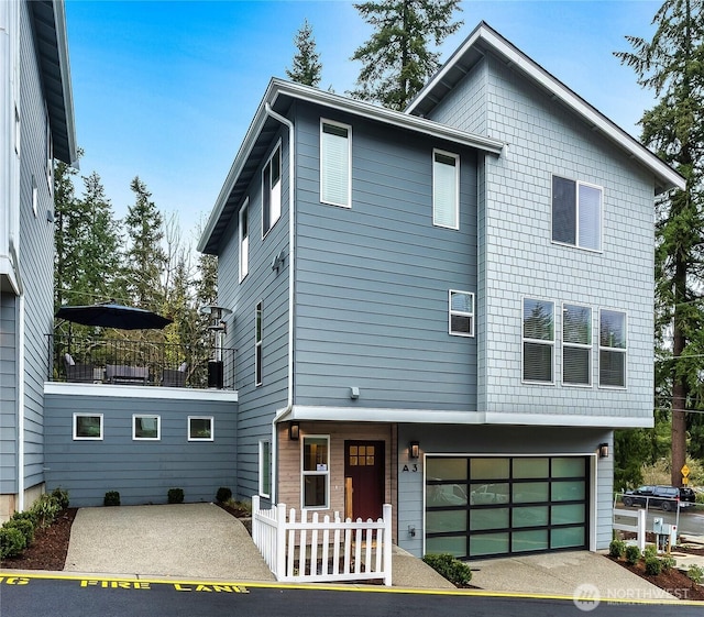 view of front of house with a garage