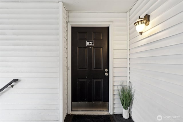 view of doorway to property