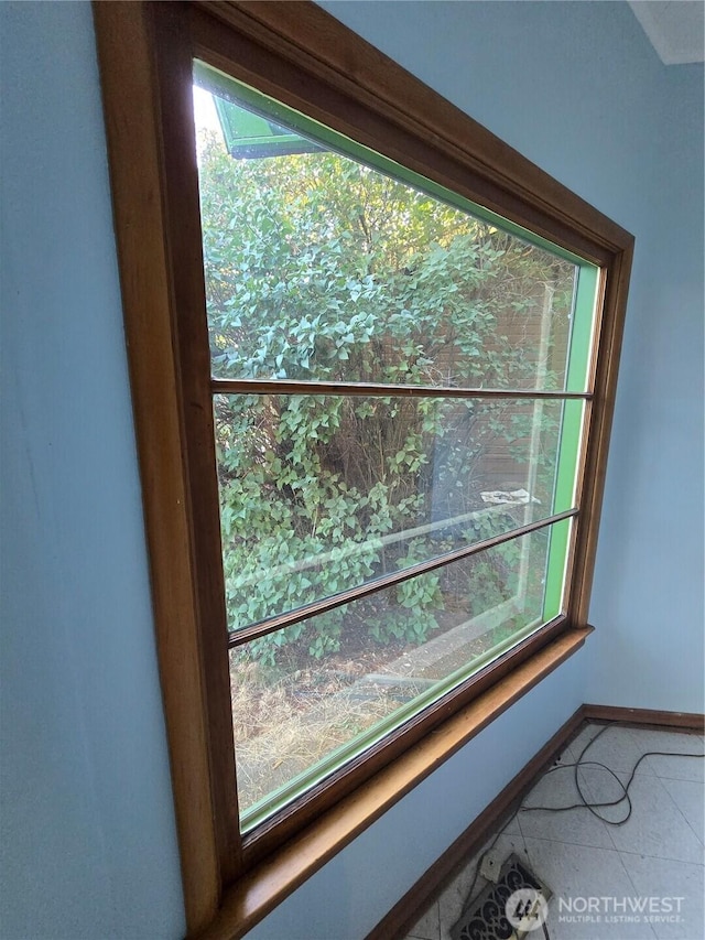 interior details featuring baseboards