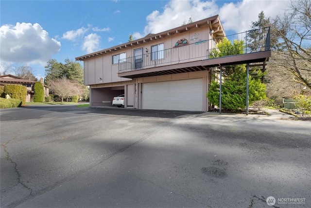 view of front of property featuring an attached garage