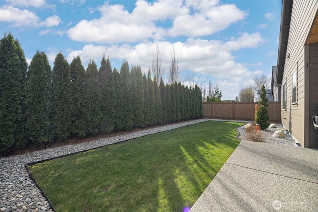 view of yard with fence