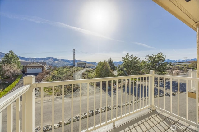 133 Long Dr, Chelan, WA 98816 - balcony featuring a mountain view