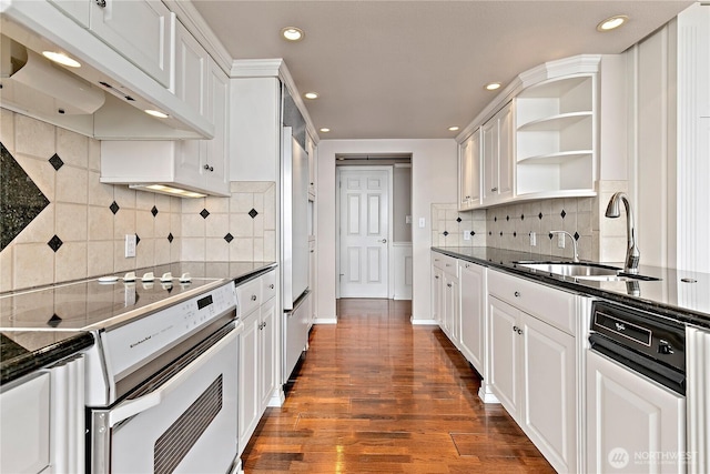 kitchen featuring a sink, white range with electric cooktop, under cabinet range hood, dark wood-style floors, and open shelves