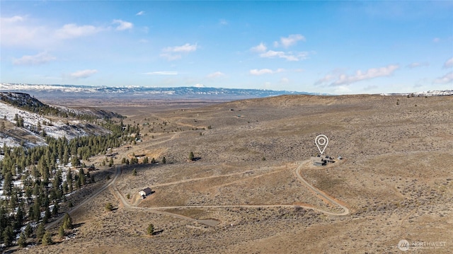 mountain view with a desert view